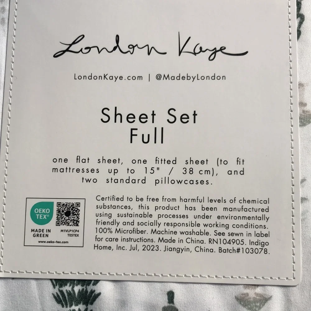 London Kaye Christmas Trees Holiday Sheet Set